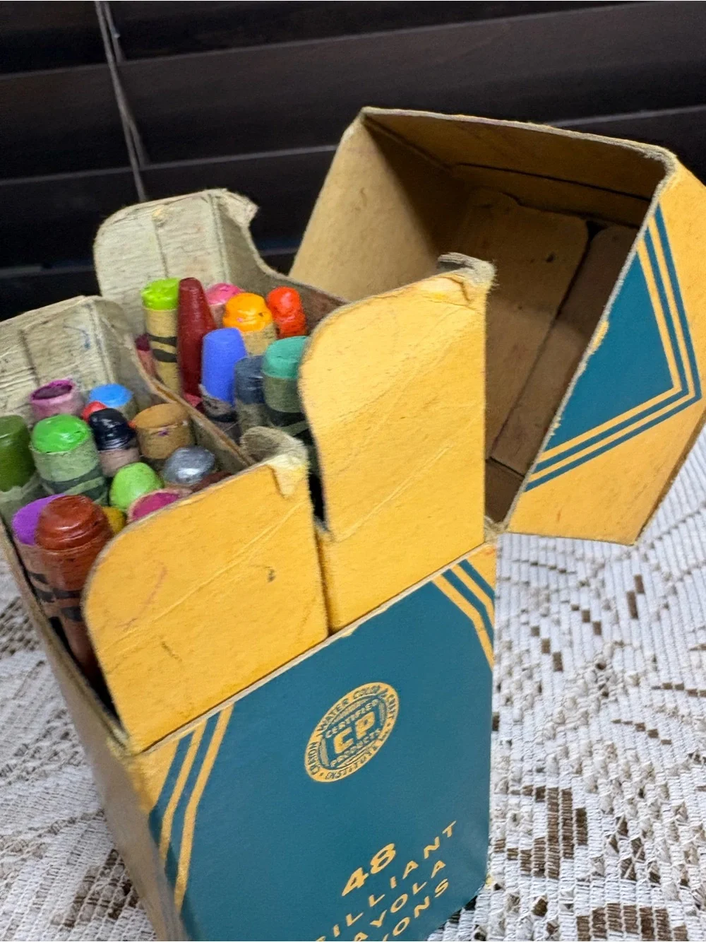 Crayola 48-Count Crayons Box in Yellow and Teal